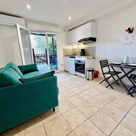 Neuf Ensoleille A Saint-florent Avec Piscine