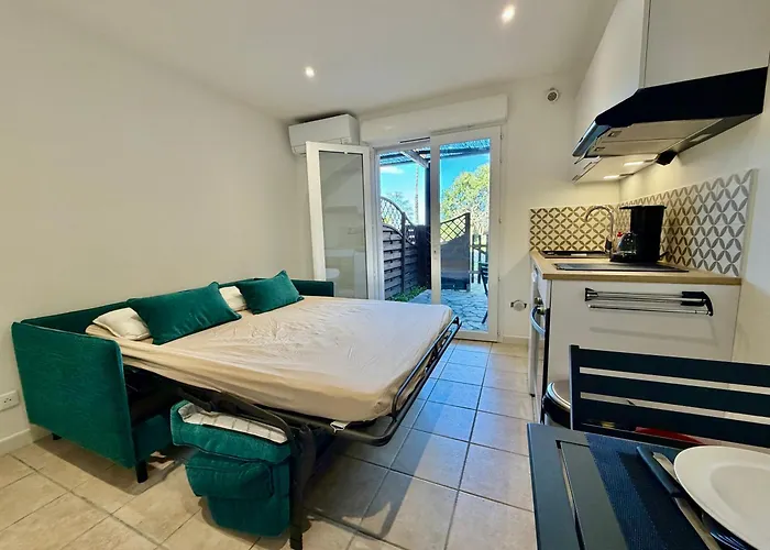 Apartamento Neuf Ensoleillé à Saint-florent Avec Piscine